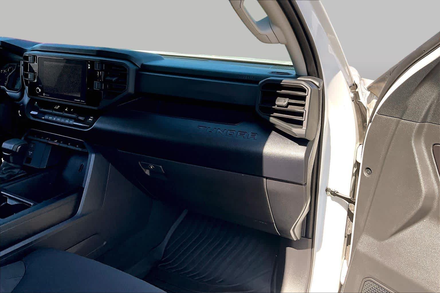 Used 2024 Ice Cap Toyota SR image 19