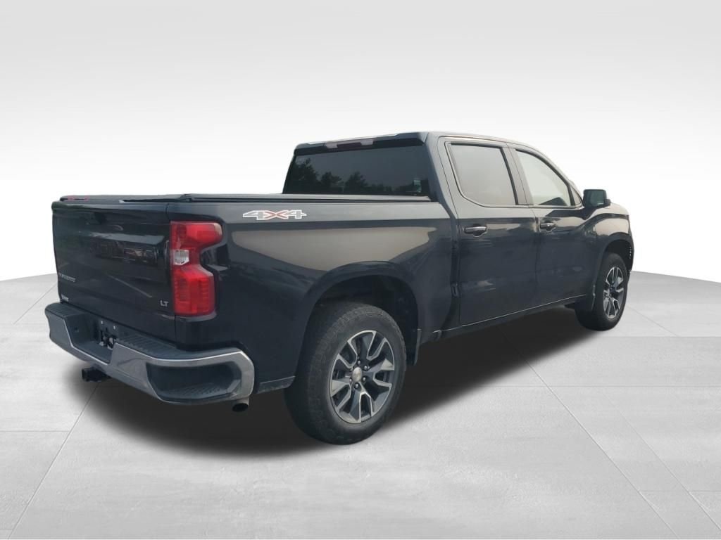 Used 2024 Black Chevrolet LT image 6