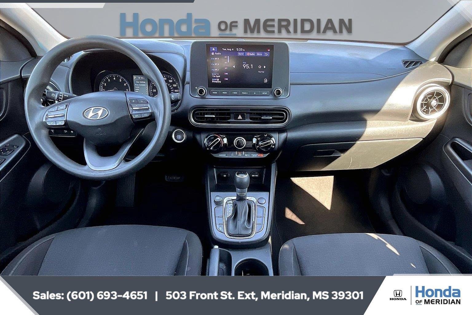 Used 2022 Lunar White Hyundai SEL image 13