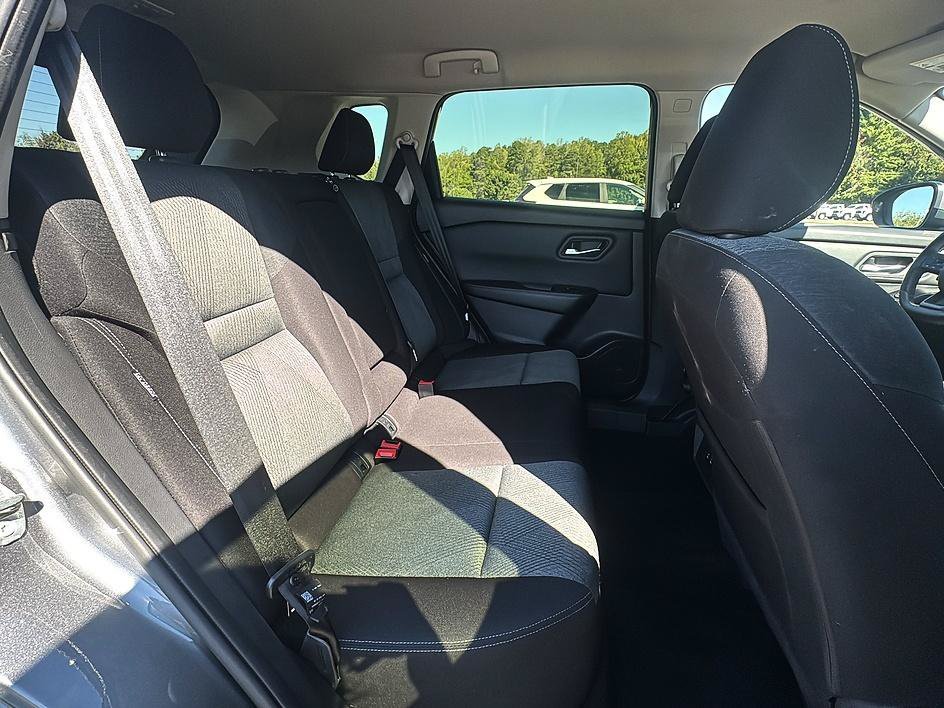 Used 2025 Gun Metallic Nissan SV image 23