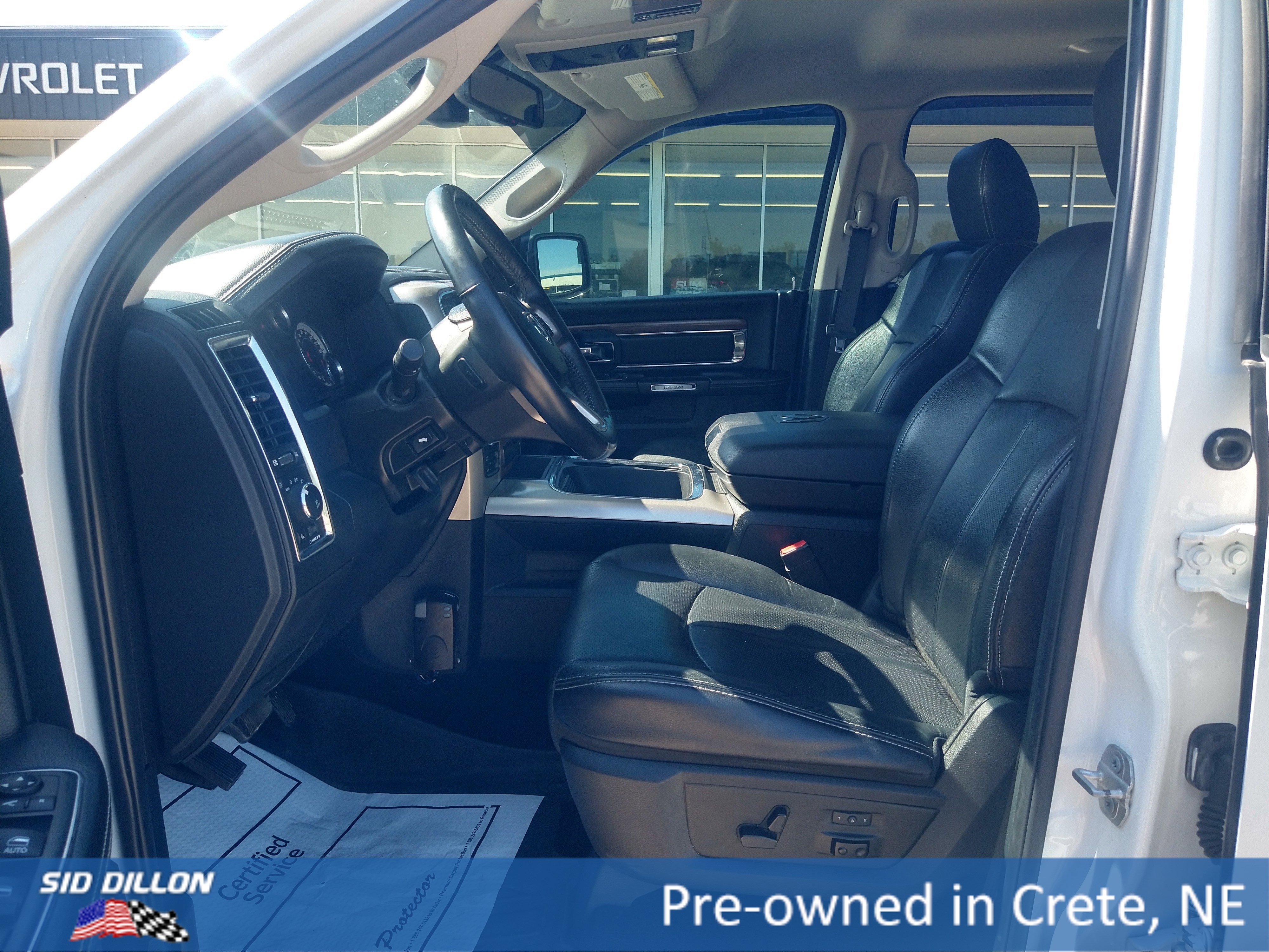 Used 2018 Bright White Clearcoat Ram Laramie image 3