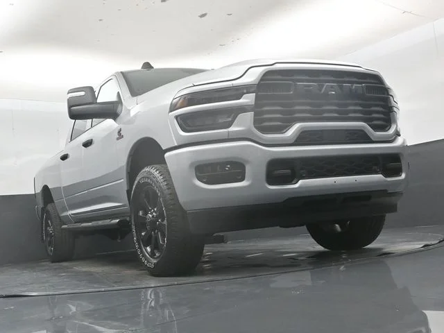 New 2026 Silver-Zynith Exterior Paint RAM  image 45