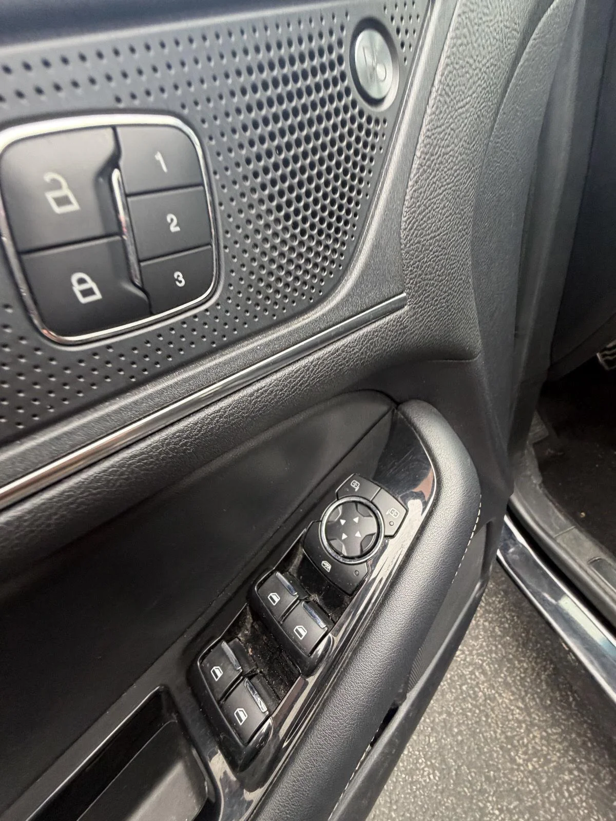 Used 2020 Agate Black Ford ST image 15