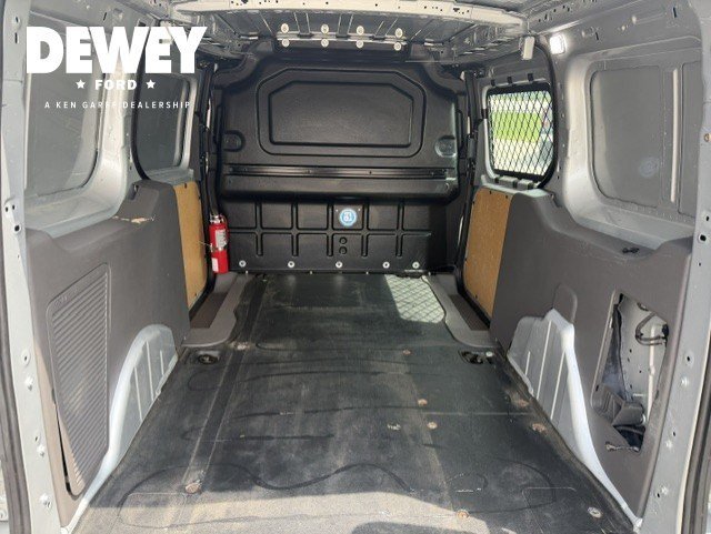 Used 2019 Silver Ford XLT image 27