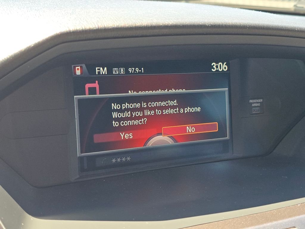 Used 2015  Honda Touring image 31