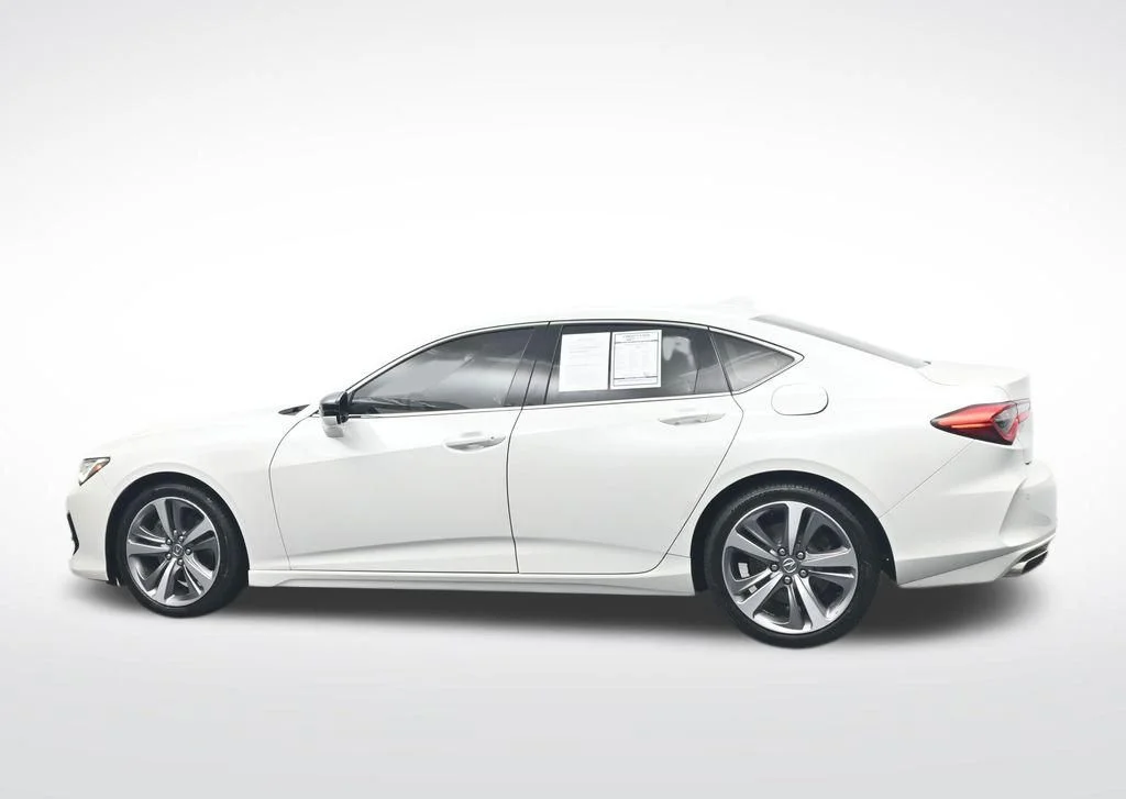 Used 2021 White Acura Advance image 10