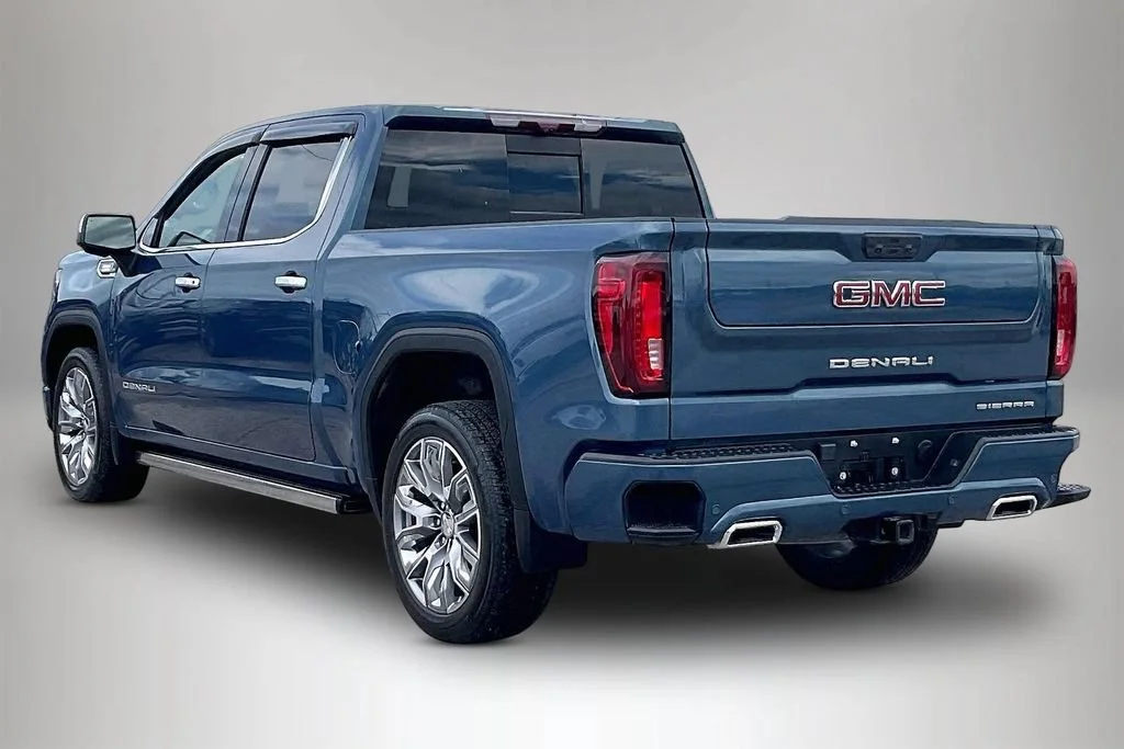 Used 2024 Downpour Metallic GMC Denali image 4