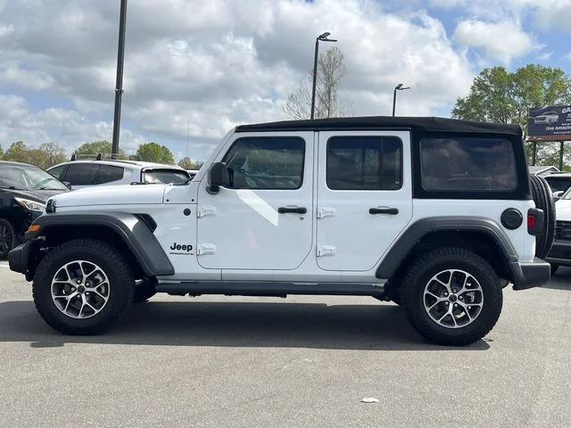 Used 2024 White Jeep Sport S image 31