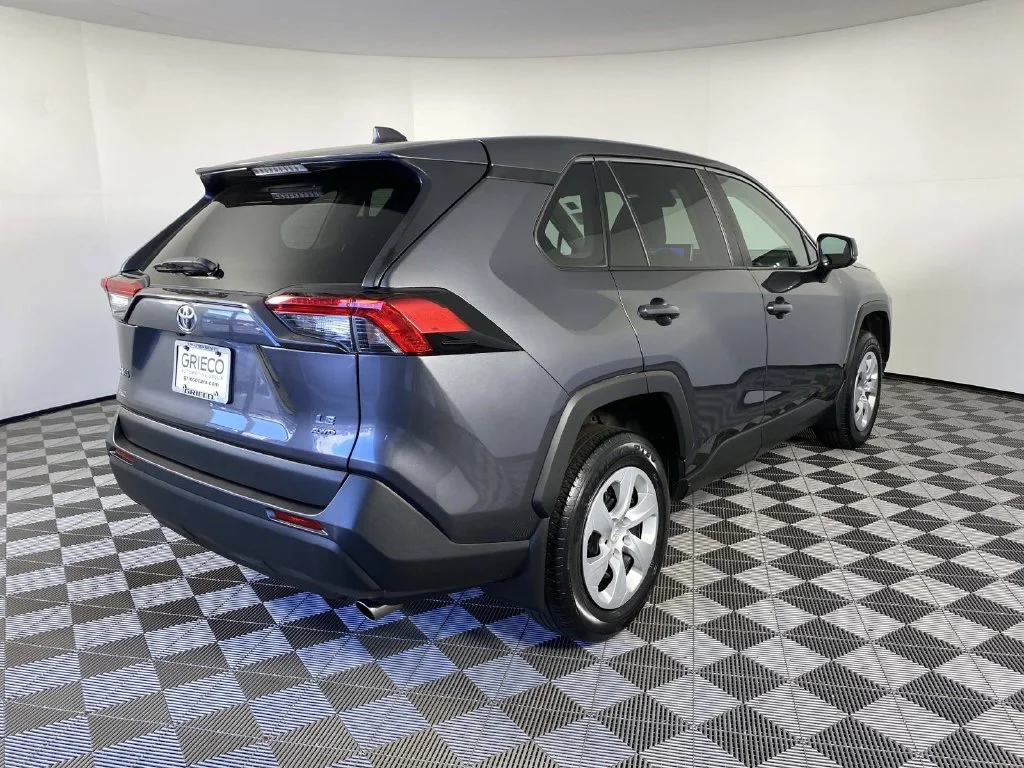 Used 2024 Magnetic Gray Metallic Toyota LE image 7