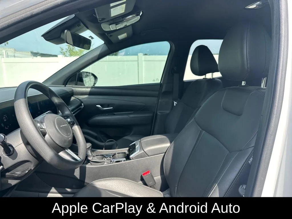 Used 2025 Atlas White Hyundai SEL image 8