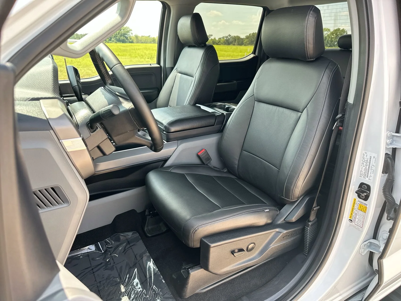 2024 Ford F-150 XLT - Photo 11