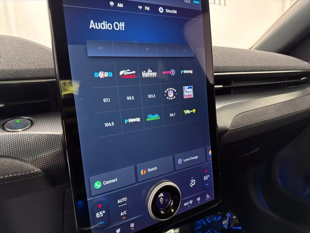 Used 2022 Blue Ford GT image 16