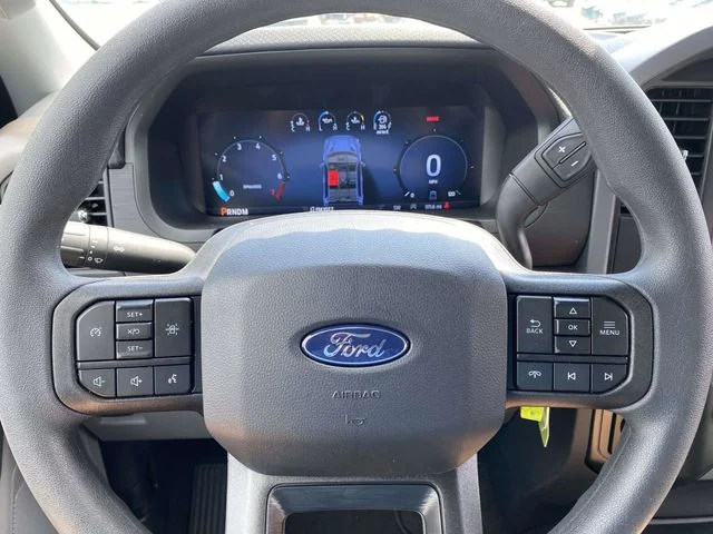 New 2026 Oxford White Ford XLT image 19