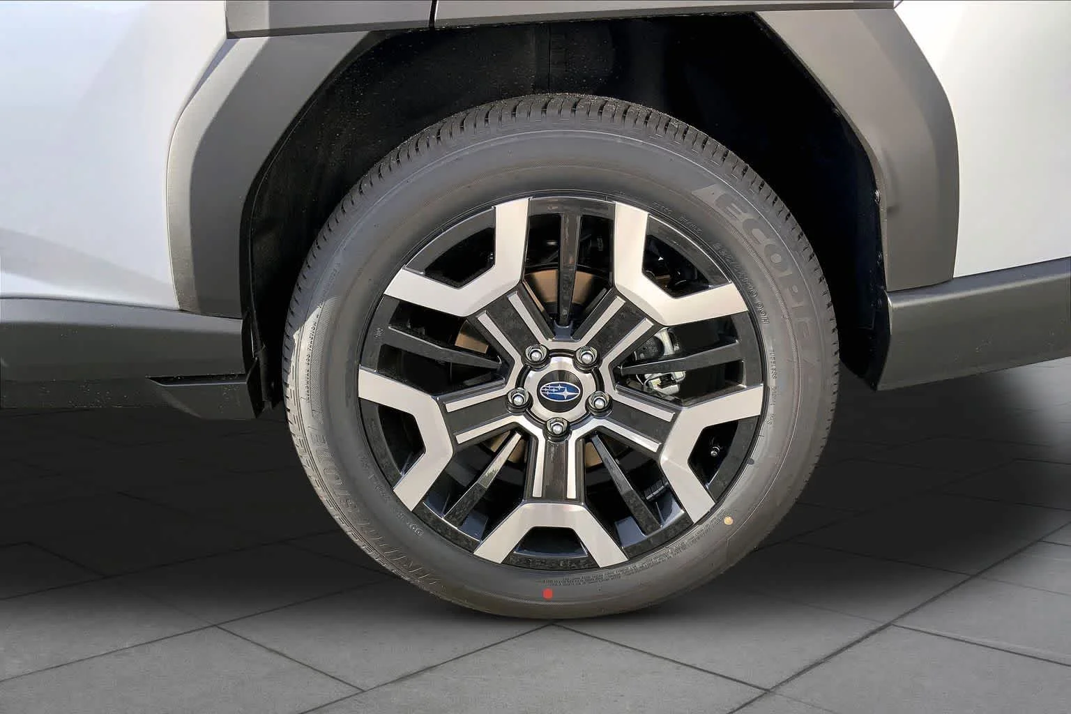 New 2026 ICE SILVER METALLIC Subaru Touring XT image 11