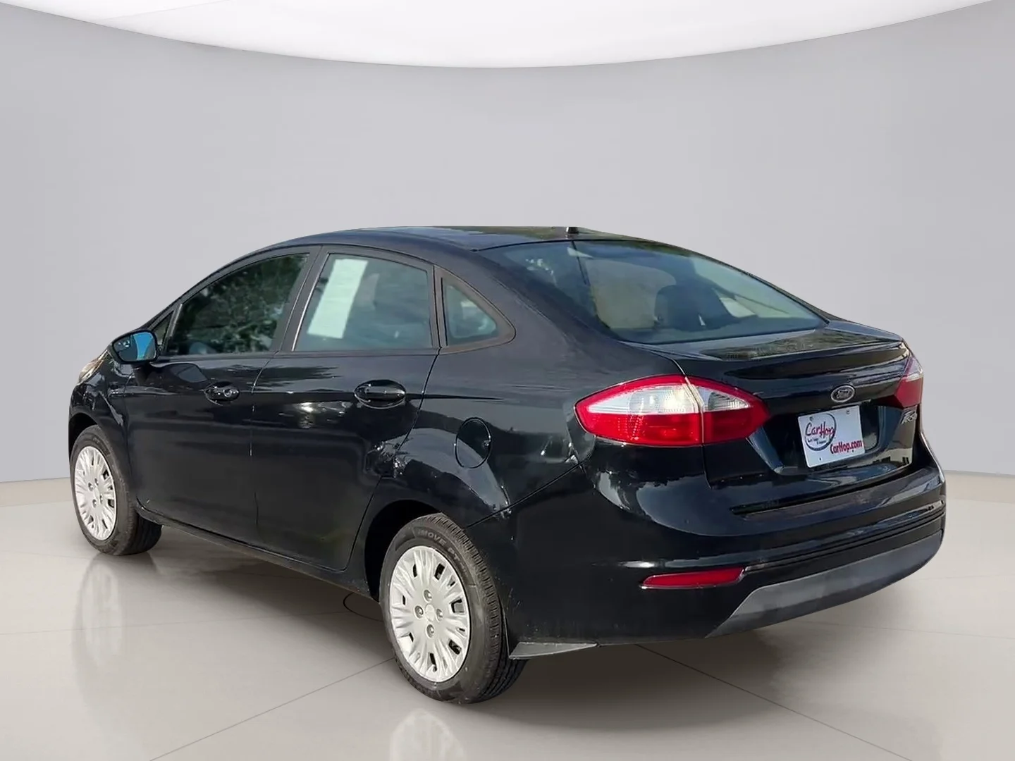 Used 2016 Black Ford S SEDAN image 4
