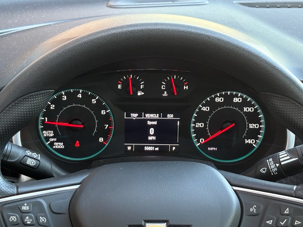 Used 2024 Summit White Chevrolet LT image 11