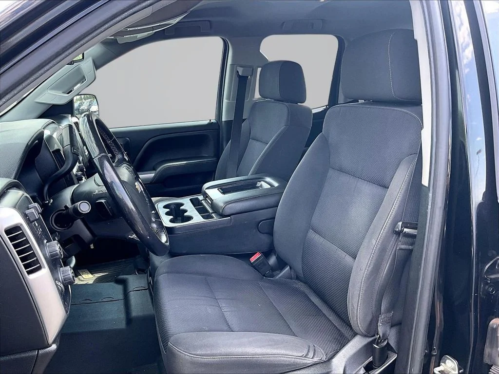 Used 2019 Black Chevrolet LT image 24