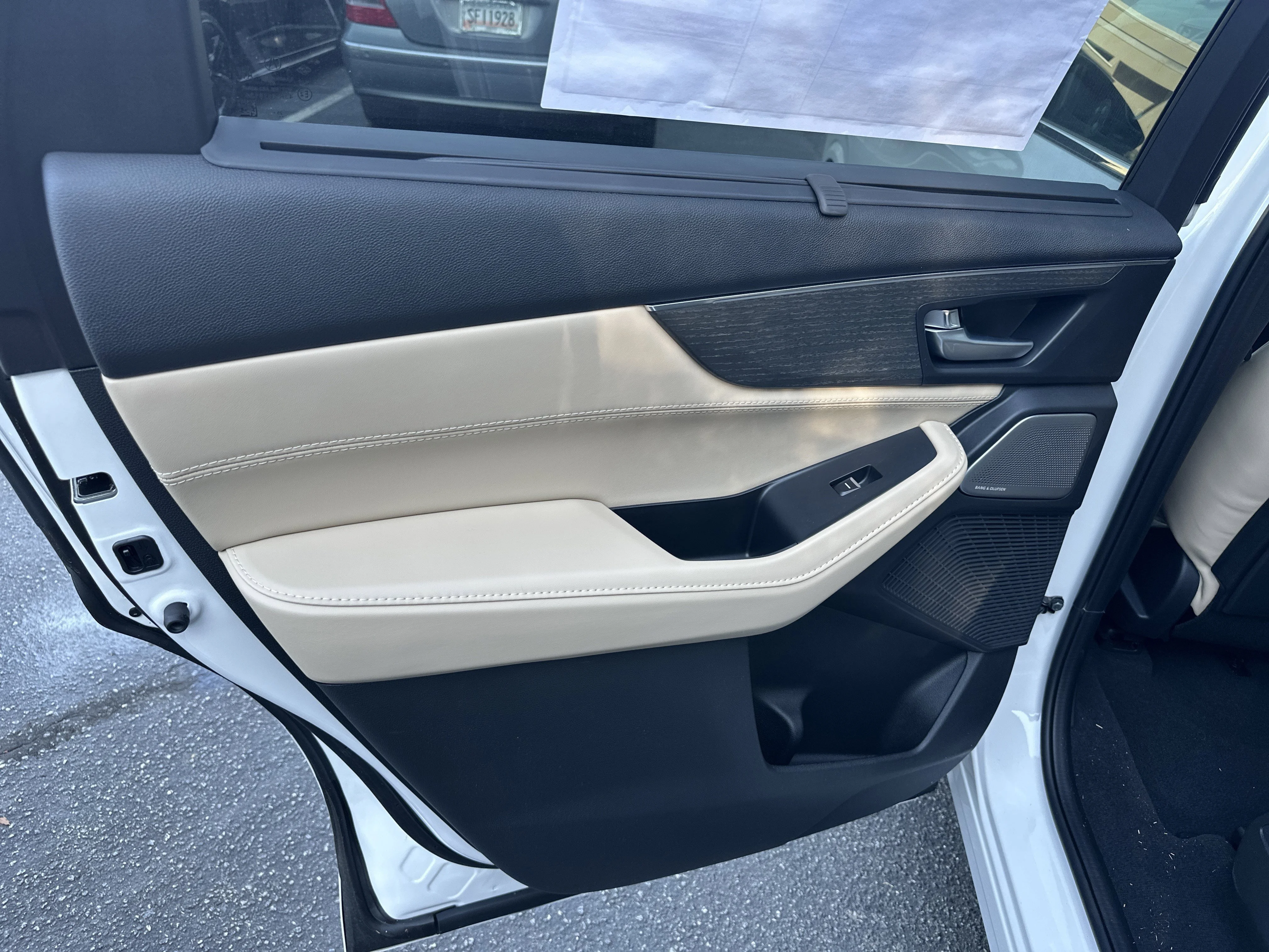 New 2026 White Acura w/Advance Package image 14