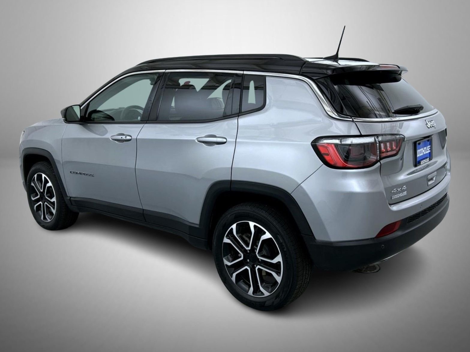 Certified Used 2023 Silver Jeep Limited image 7