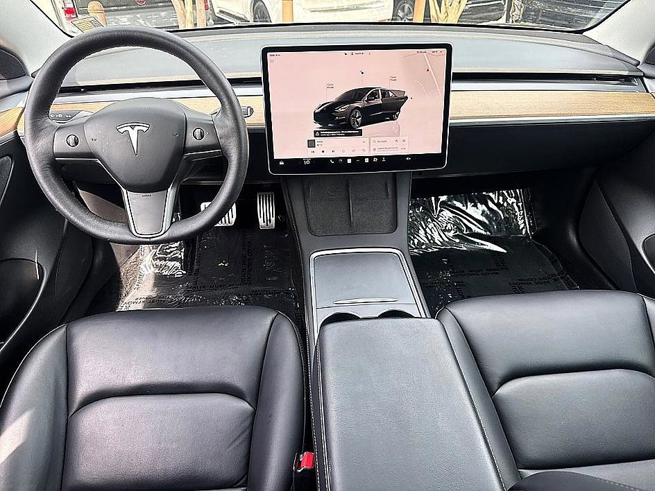 Used 2022 Black Tesla Long Range image 9
