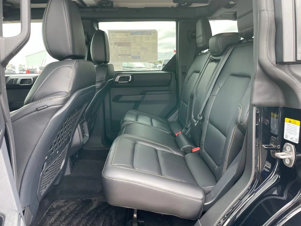 2025 Ford Bronco 4-Door Badlands - Photo 8