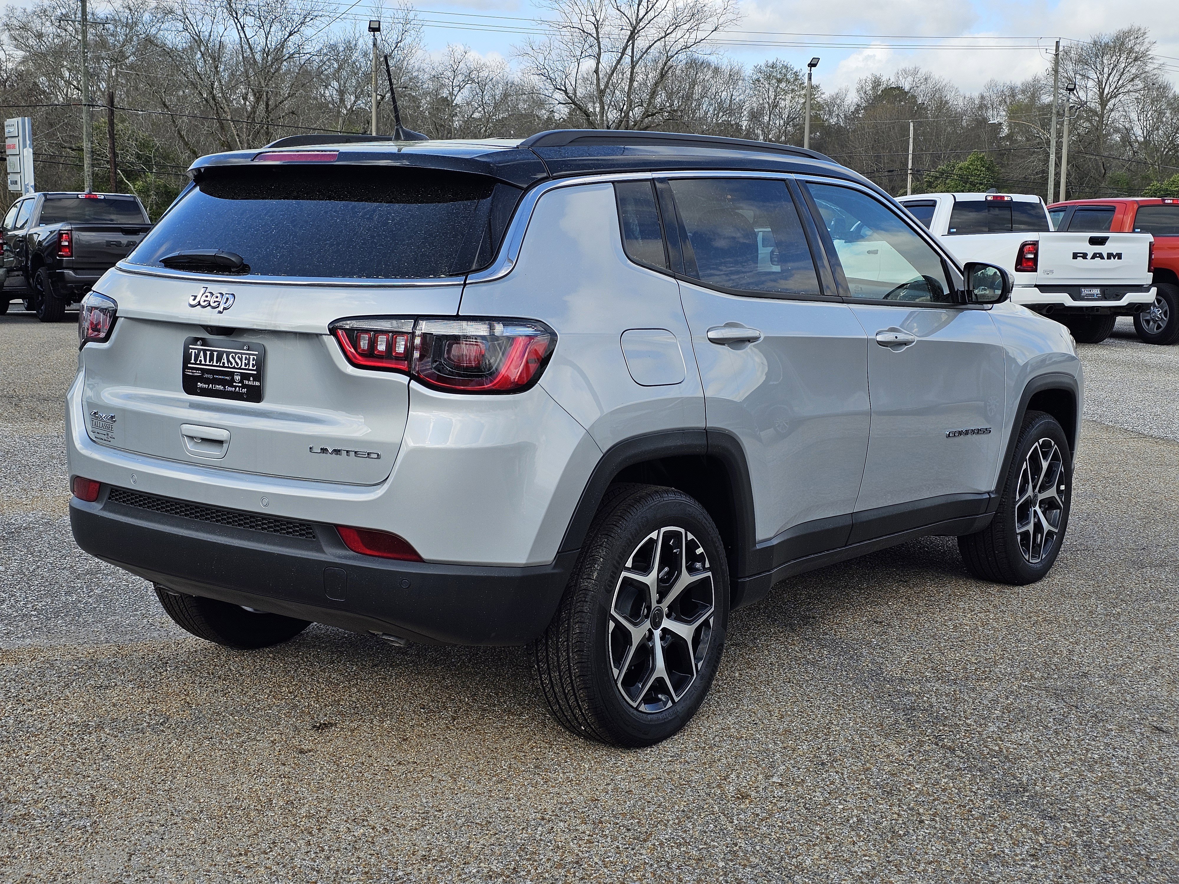 New 2026 Silver Zynith Metallic Clearcoat Jeep Limited image 8