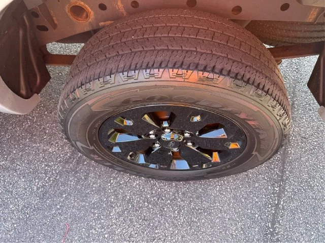 Certified Used 2019 Ingot Silver Ford XLT image 20