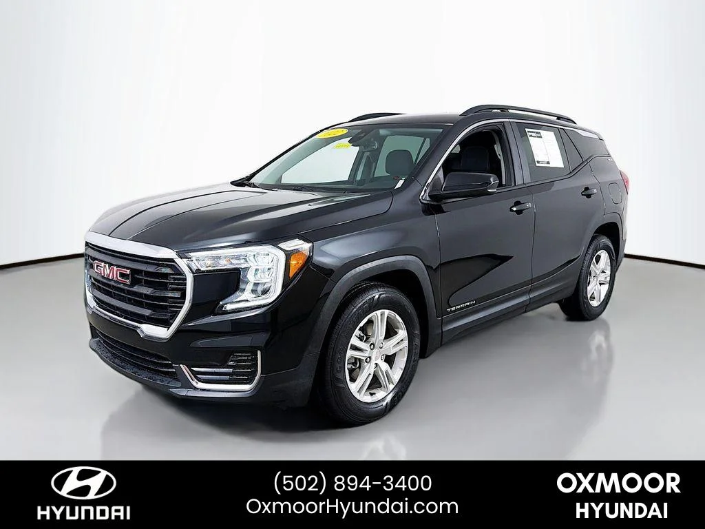 Used 2022 Ebony Twilight Metallic GMC SLE image 3