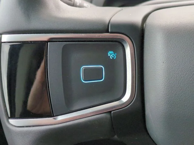 Used 2025 White Ford Active image 16