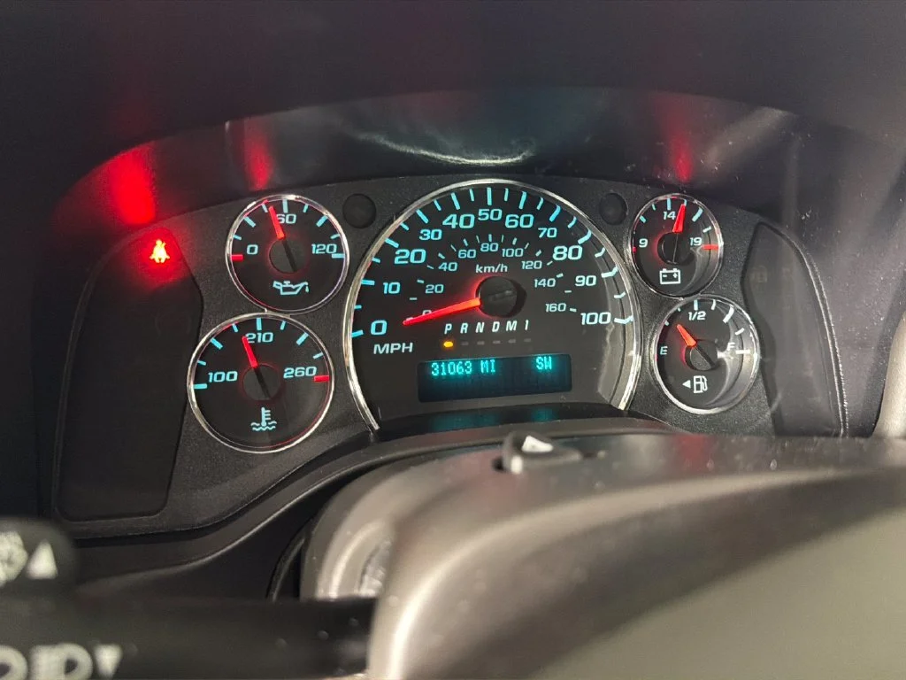 Used 2024 Summit White Chevrolet 1LT image 20
