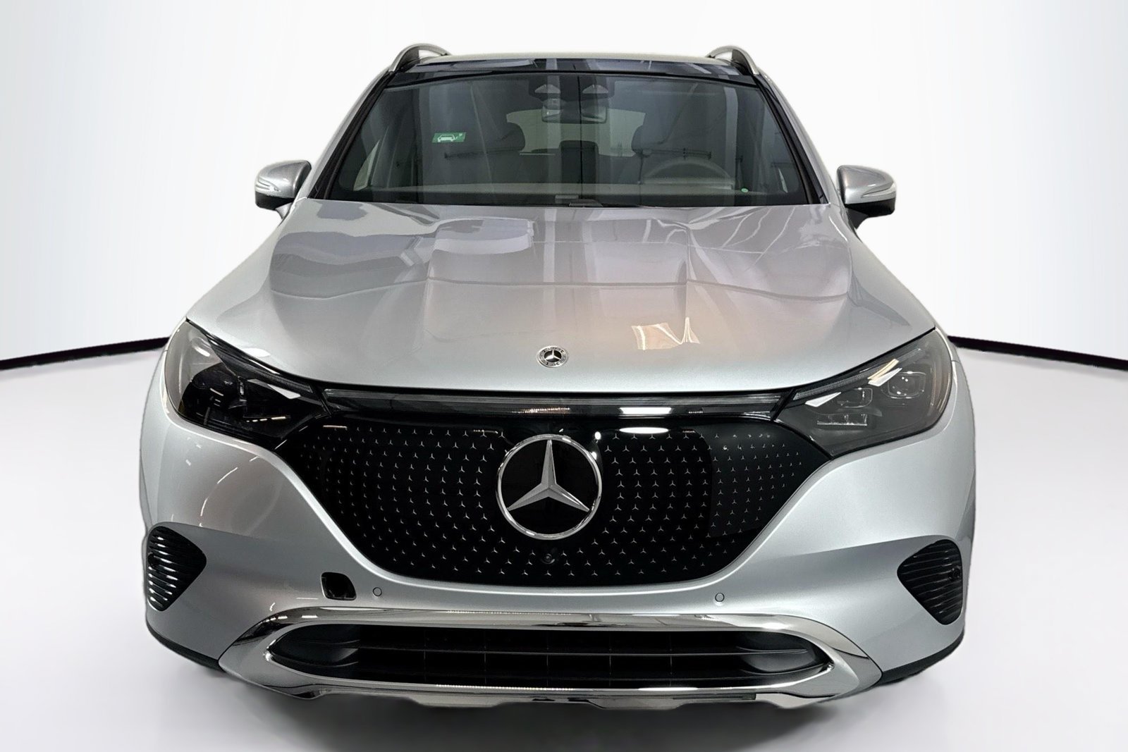 New 2026 Cirrus Silver Metallic Mercedes-Benz EQE 320 image 2