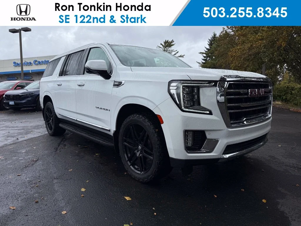 Used 2022 White GMC SLT image 1
