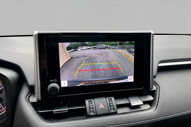 Certified Used 2023 MAGNETIC GRAY MET. Toyota  image 27
