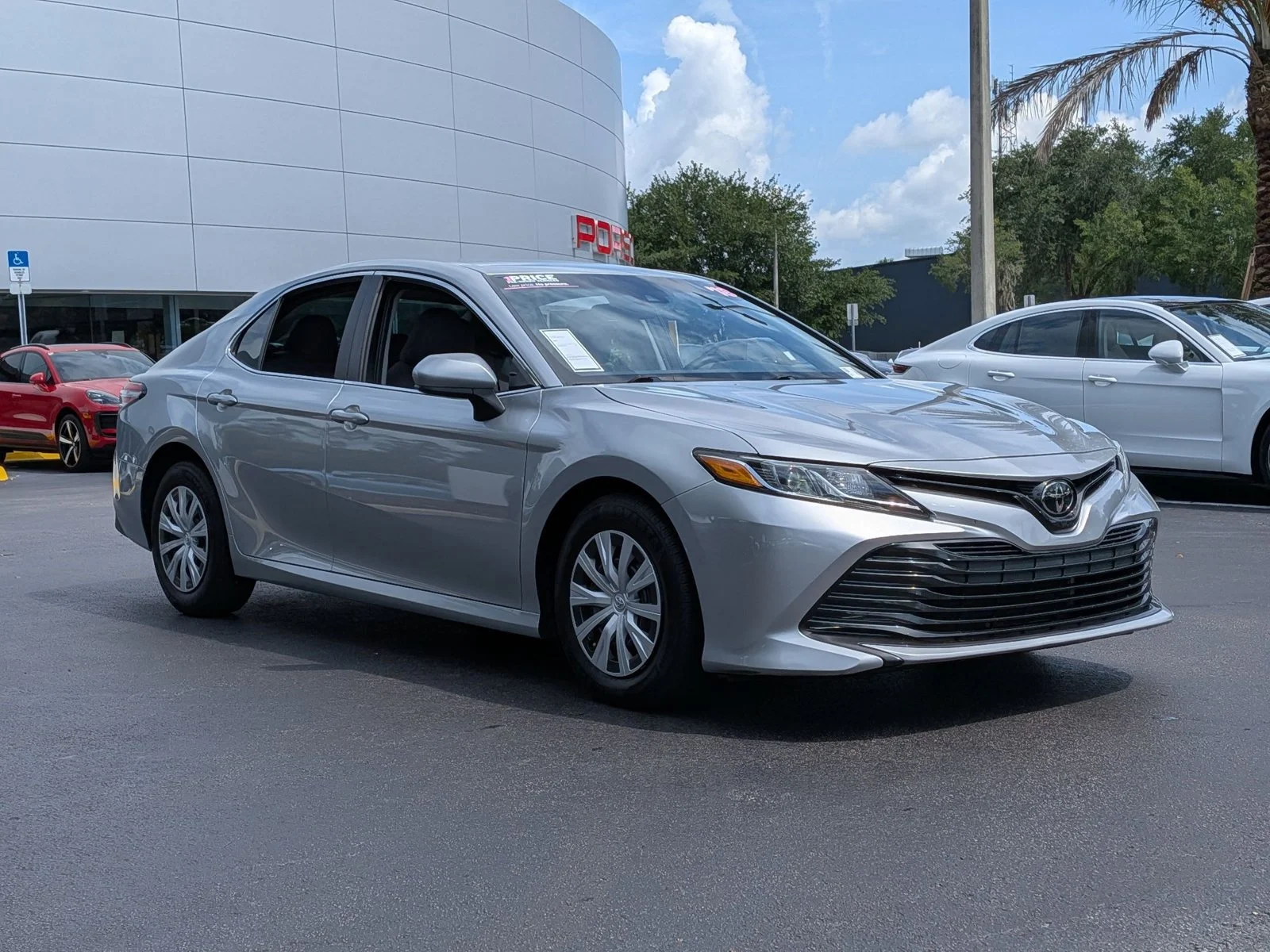 Used 2018 Celestial Silver Metallic Toyota L image 7