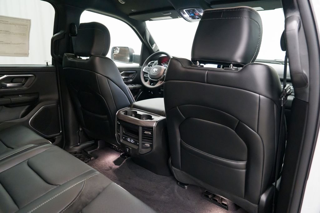 2026 RAM 1500 Laramie - Photo 33