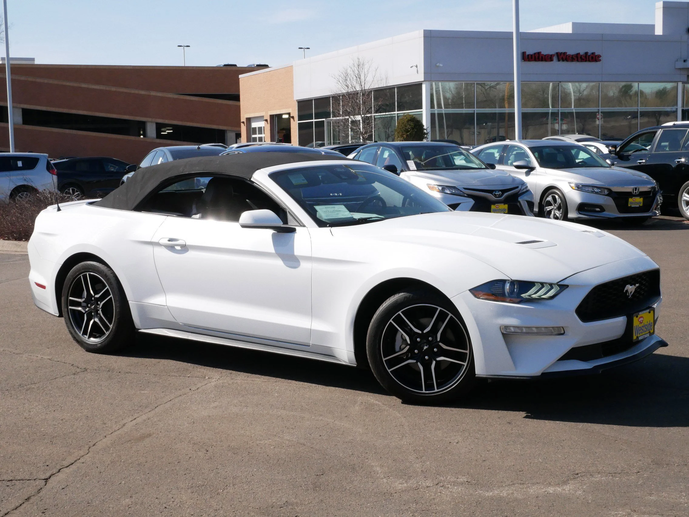 Used 2023 Oxford White Ford EcoBoost Premium image 30