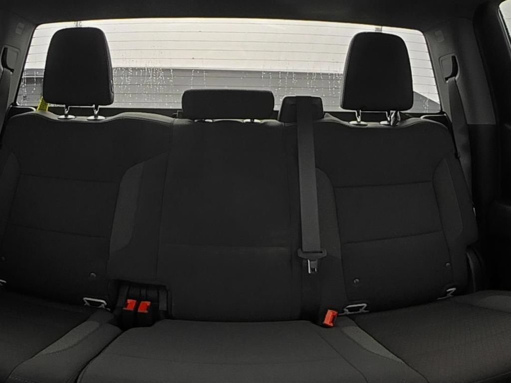 Used 2024 Summit White Chevrolet Custom image 10