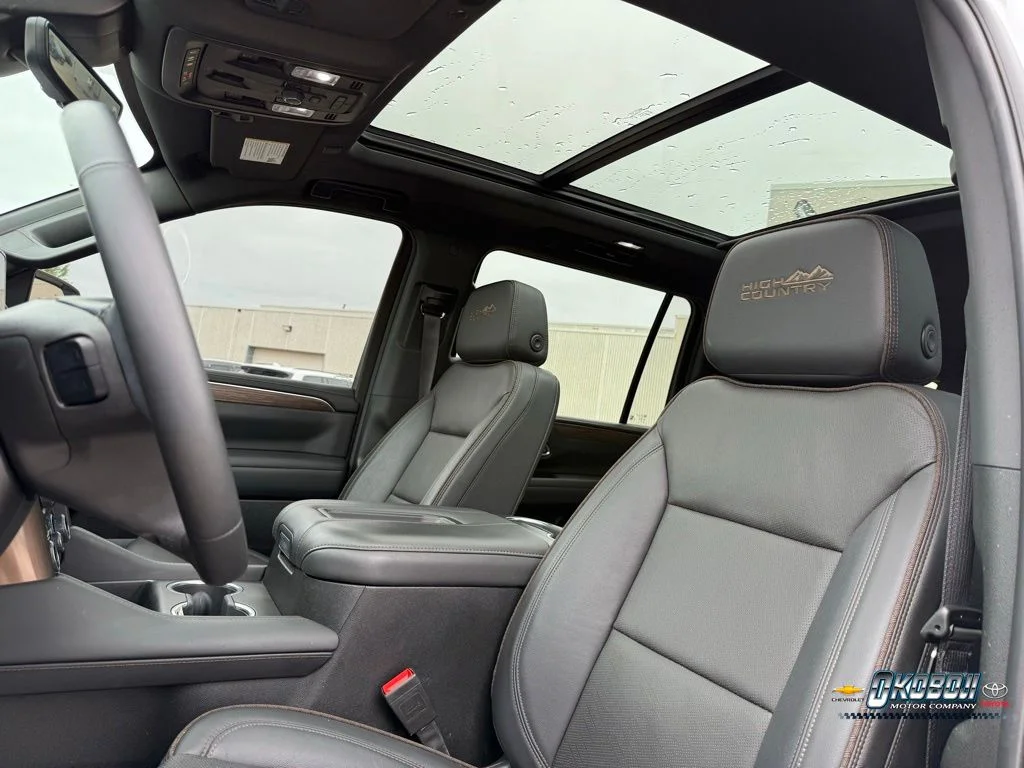 Used 2024 Beige Chevrolet High Country image 14
