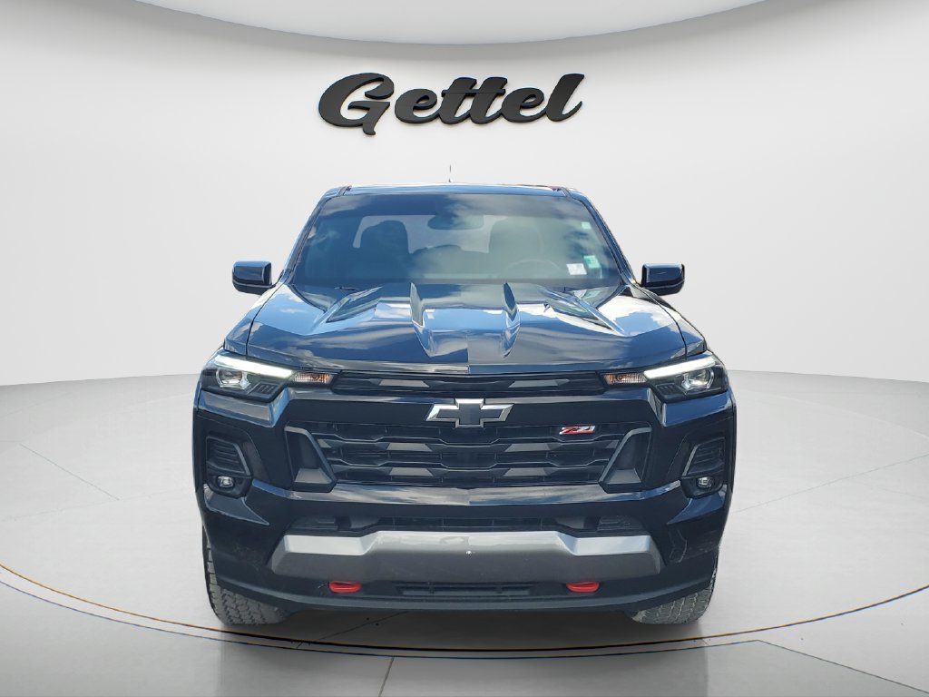 Used 2023 Black Chevrolet Z71 image 2