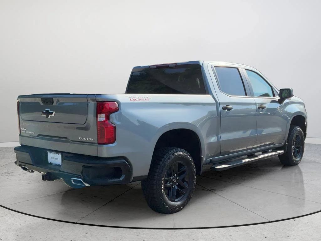 New 2026 Chevrolet Silverado 1500 Custom Trail Boss 4D Crew Cab