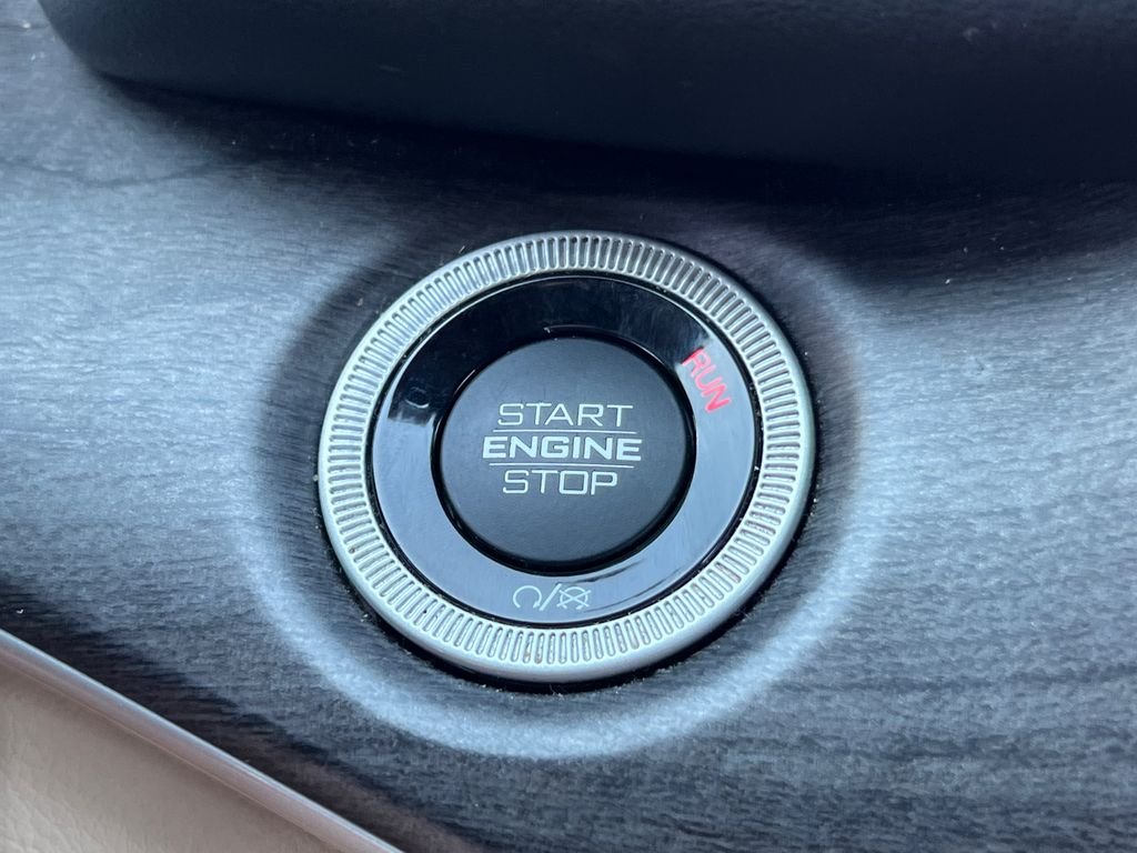 Used 2024 White Jeep 4xe image 34