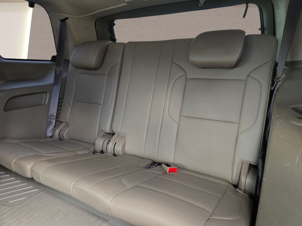 Used 2018 Beige Chevrolet Premier image 13