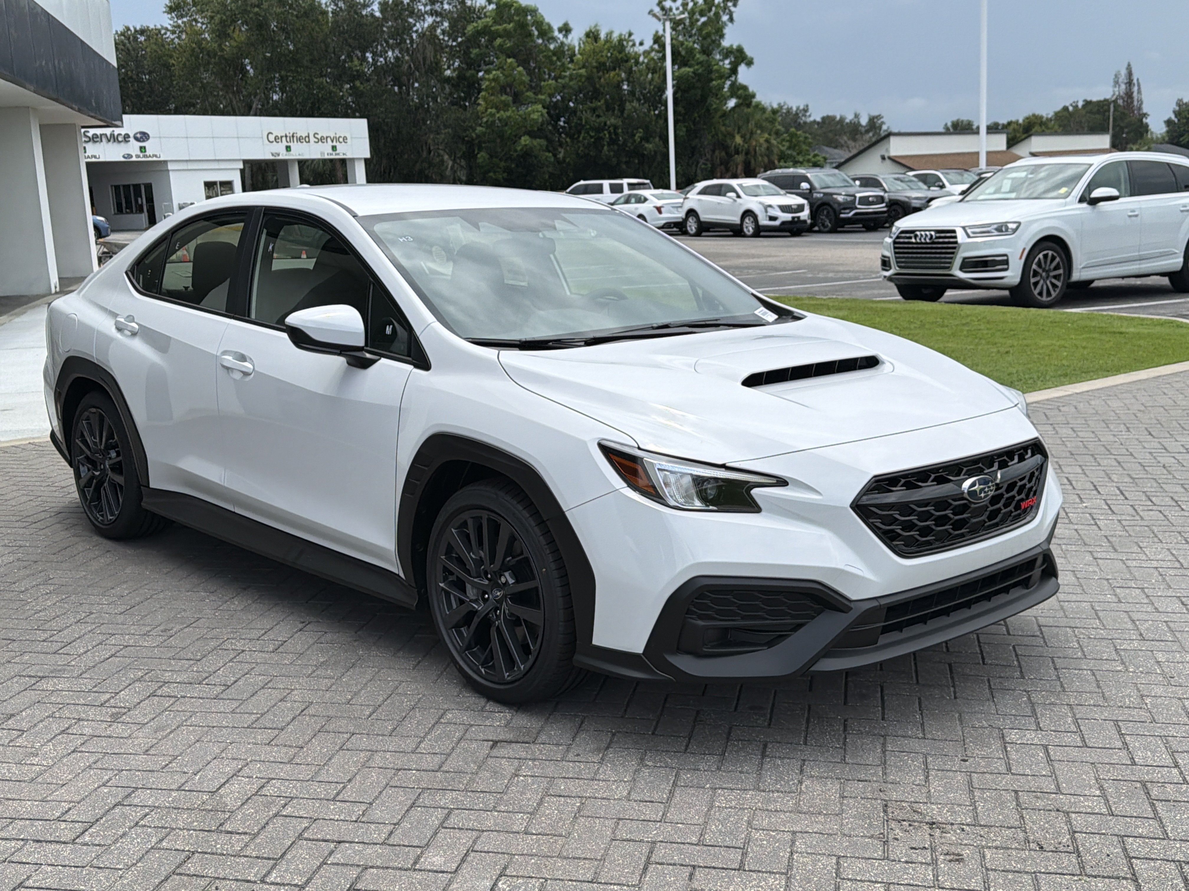 New 2026 CERAMIC WHITE Subaru Base image 7