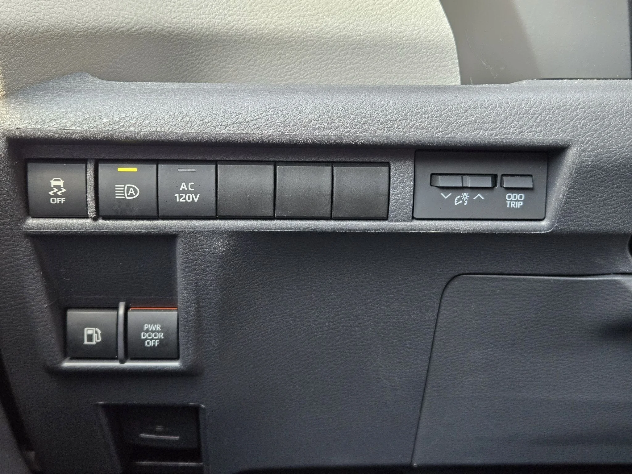 Used 2022 Blueprint Toyota XLE image 21
