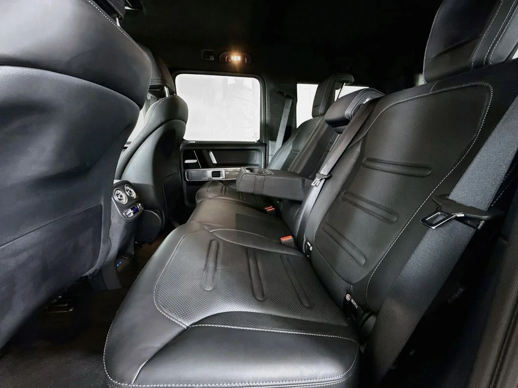 Used 2025 White Mercedes-Benz G 550 image 25