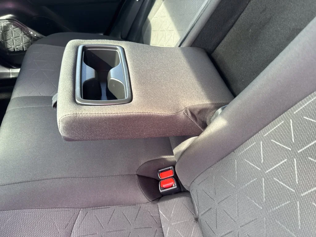 Used 2021 Silver Toyota XLE image 35