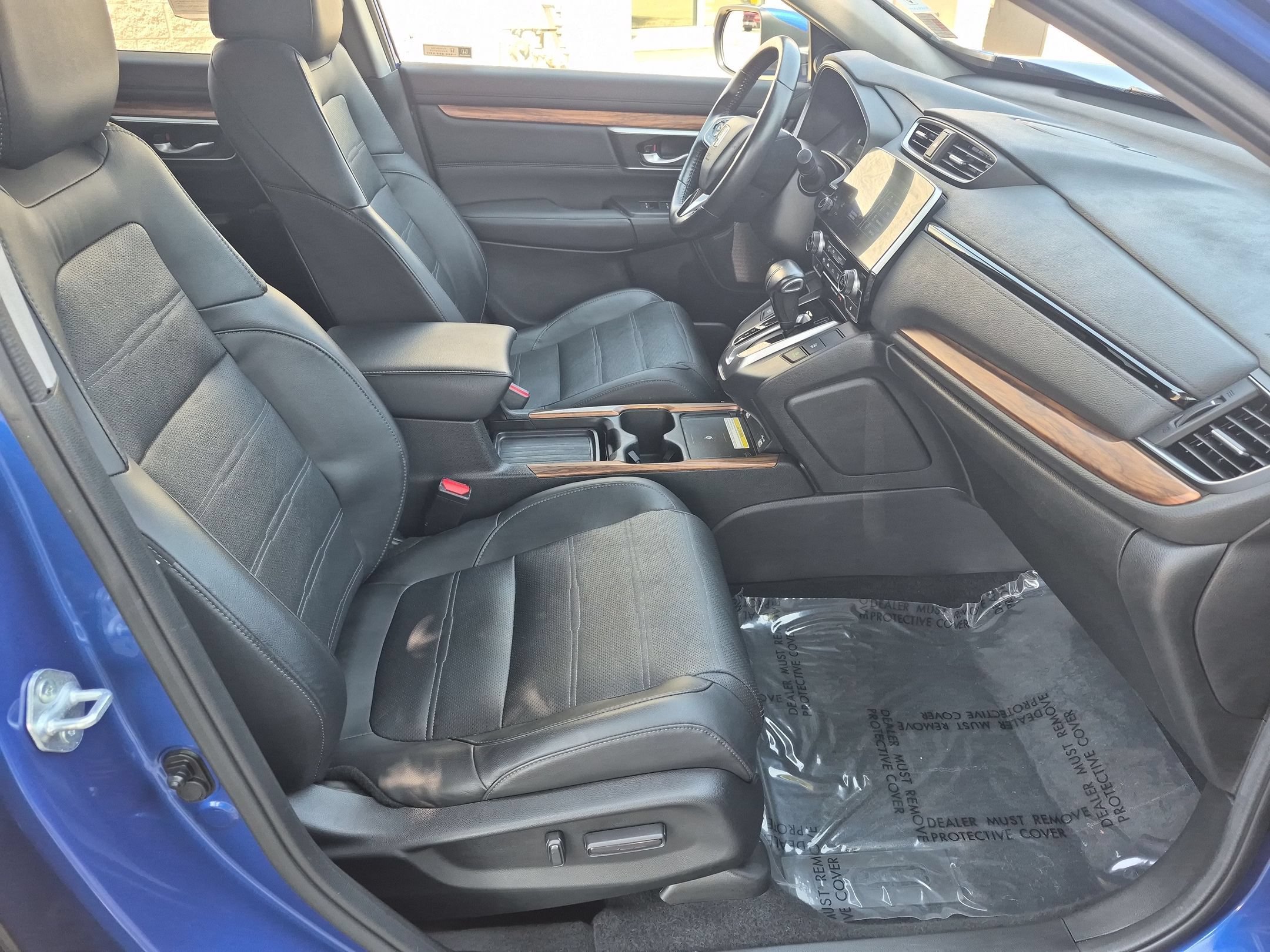 Certified Used 2022 Blue Honda Touring AWD image 33