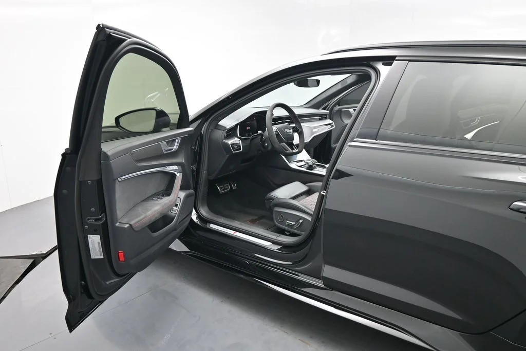 Used 2026 Black Audi 4.0T image 7