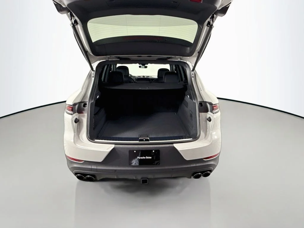 Certified Used 2025  Porsche  image 25