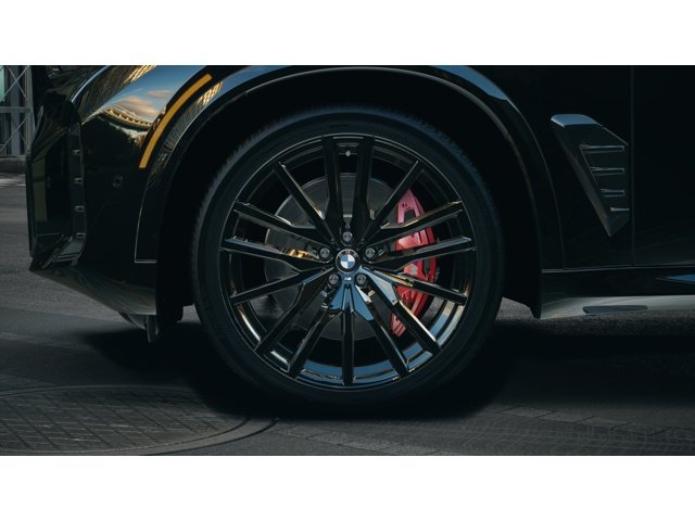 New 2026 Black Sapphire Metallic BMW X5 40i image 7